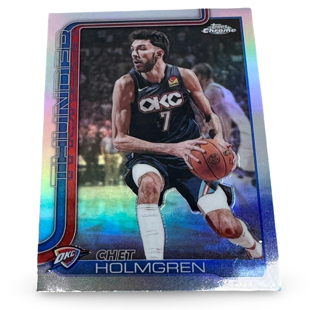 2026 Topps Chrome Update Chet Holmgren Refractor #31 Oklahoma City Thunder